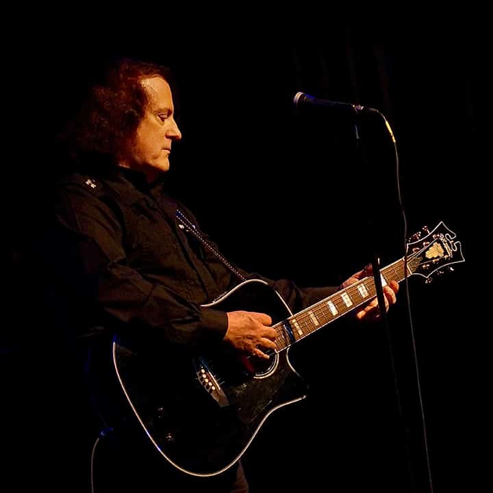 TOMMY JAMES AND THE SHONDELLS